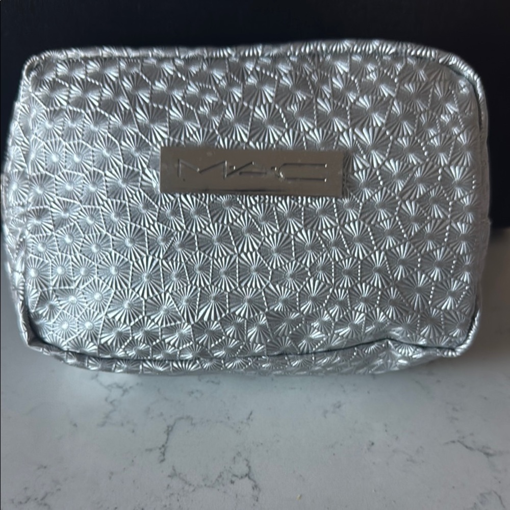 MAC Cosmetics Textured Silver Makeup Bag